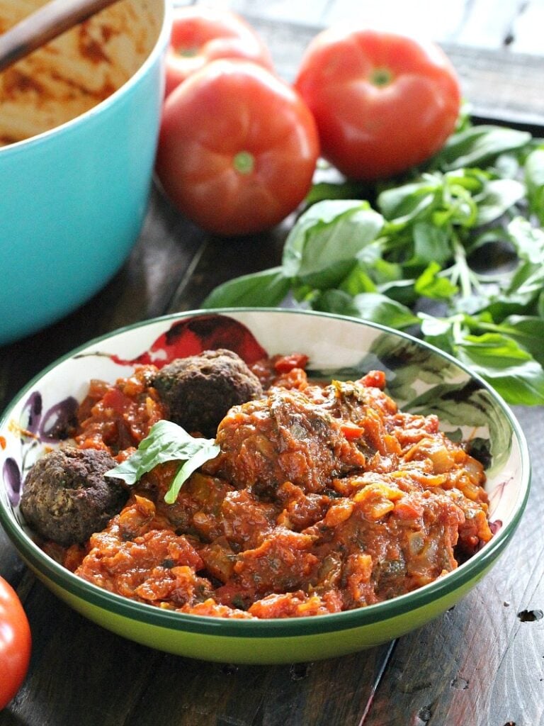 Easy Copycat Maggianos Recipes: Make Those Meatballs at Home!