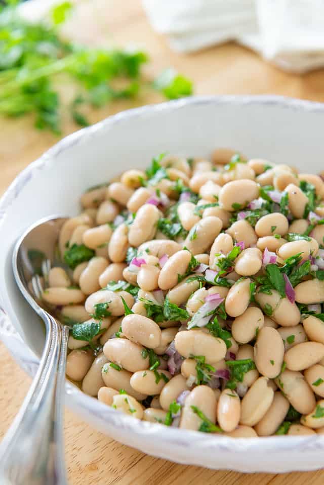 Easy White Bean and Basil Recipe for a Healthy Side Dish