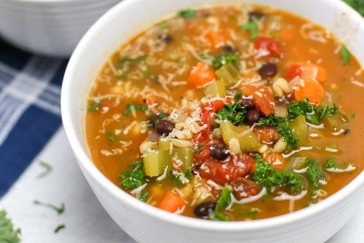 How to Enjoy the Best Cup of Soup: A Guide to Instant Soup Varieties