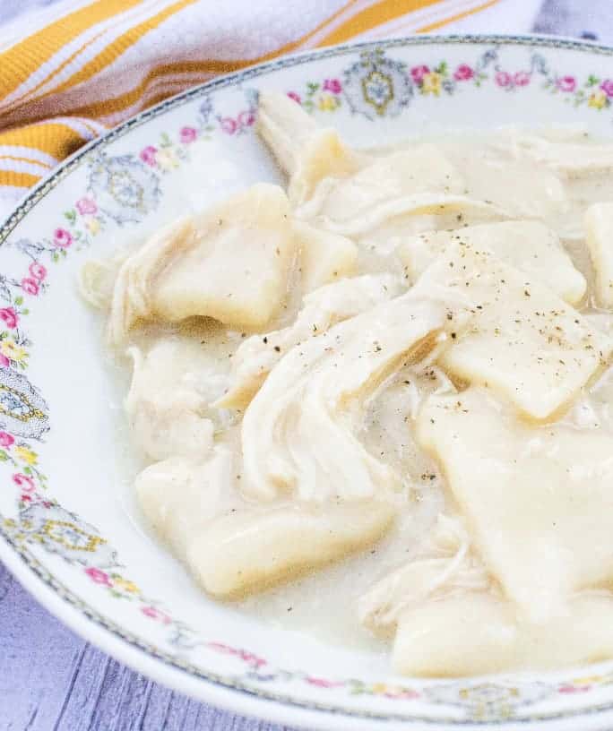 How to Make Cracker Barrels Chicken and Dumplings: A Simple Copycat Recipe