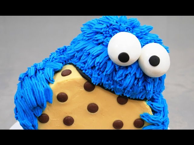 Easy Step-by-Step Guide to Baking and Decorating a Cookie Monster Cake