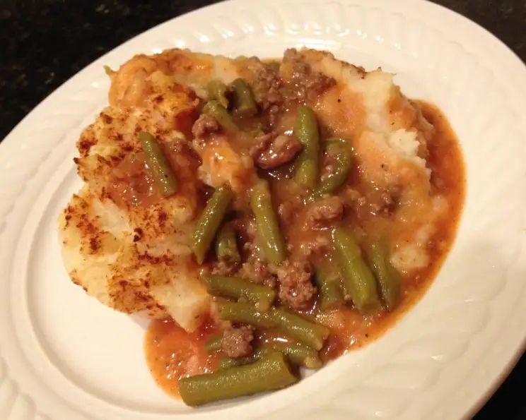 Savory Hamburger and Green Beans in Tomato Soup with Creamy Mashed Potatoes