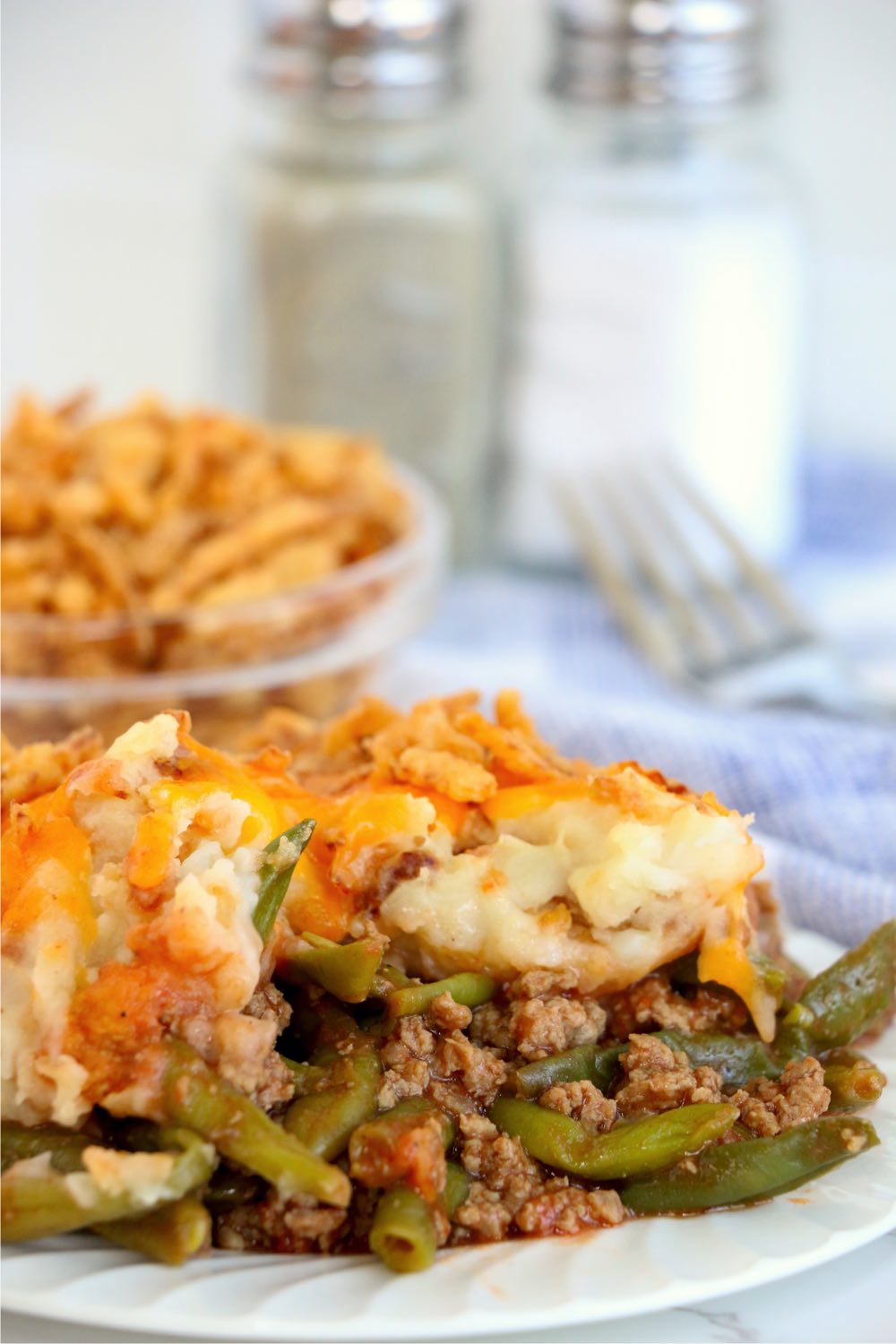 Hearty Hamburger, Green Bean, and Tomato Soup Casserole with Mashed Potatoes