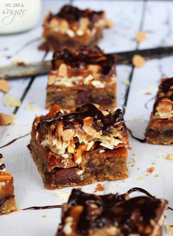 Bacon Beer and Potato Chip Cookie Bars: The Ultimate Sweet & Savory Dessert Experience