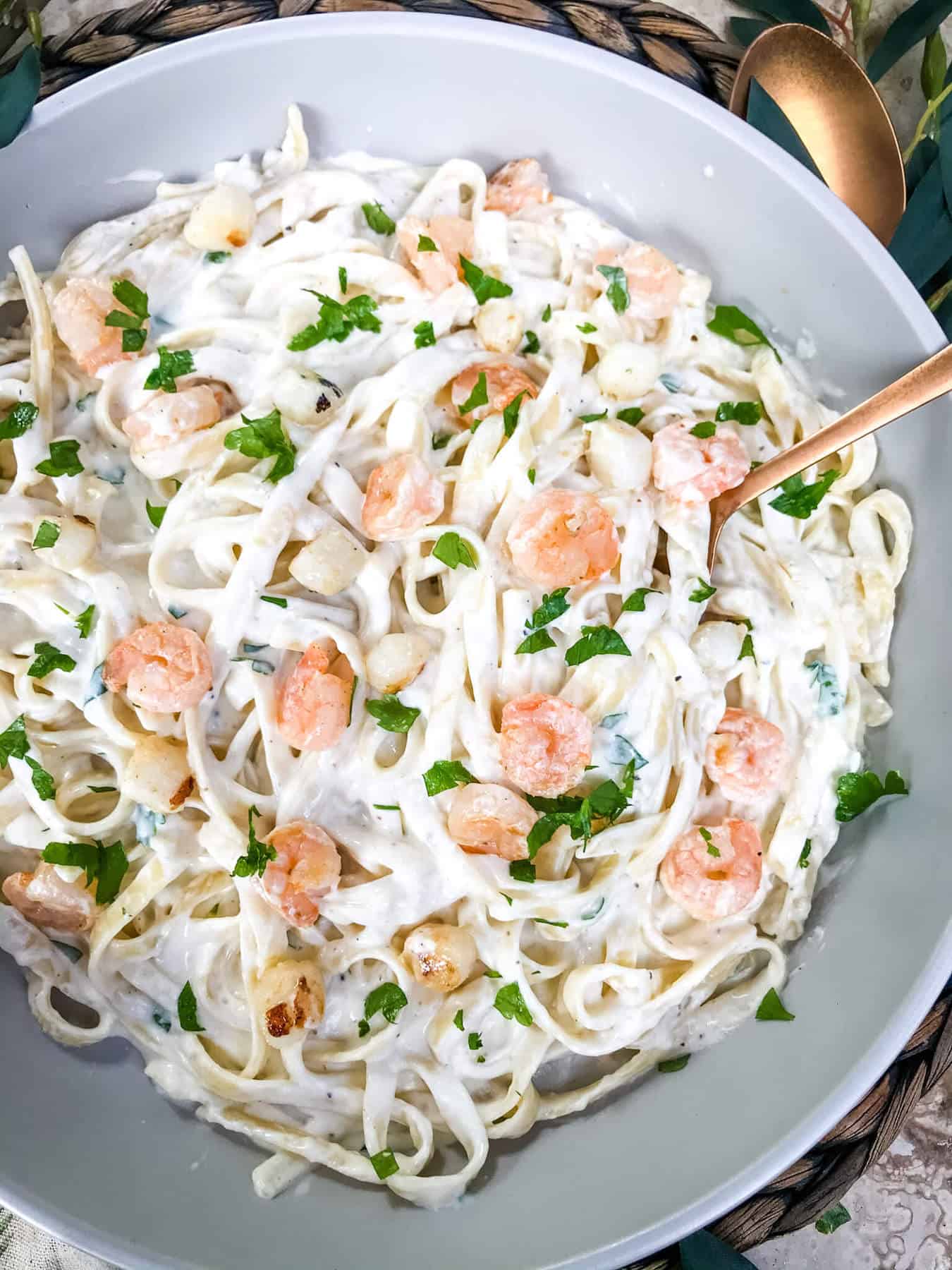 Olive Gardens Seafood Alfredo: The Perfect Pasta Dish