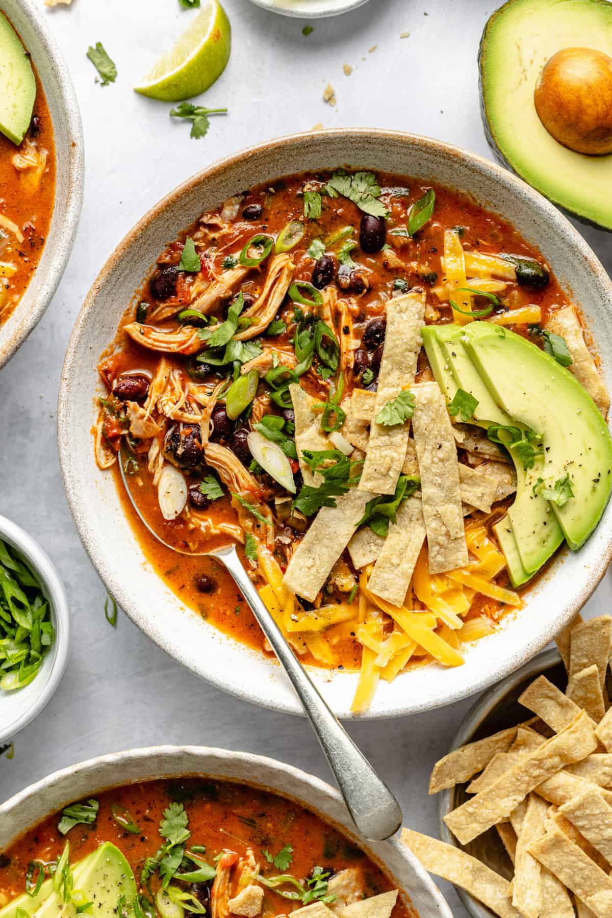 Healthy Low Calorie Low Carb Chicken Tortilla Soup Youll Love