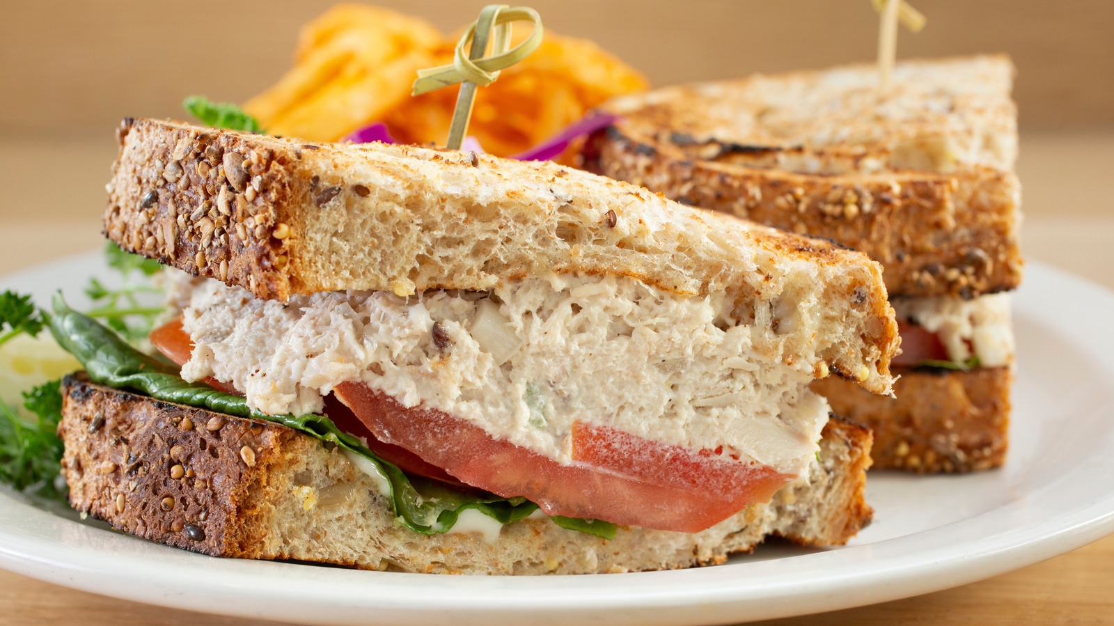 Choosing the Right Soup with Tuna Fish Sandwich: A Simple Guide