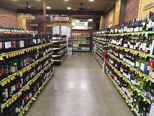 Looking for Beer, Wine, or Soda? Beverage Mart St Albans VT Has It All!