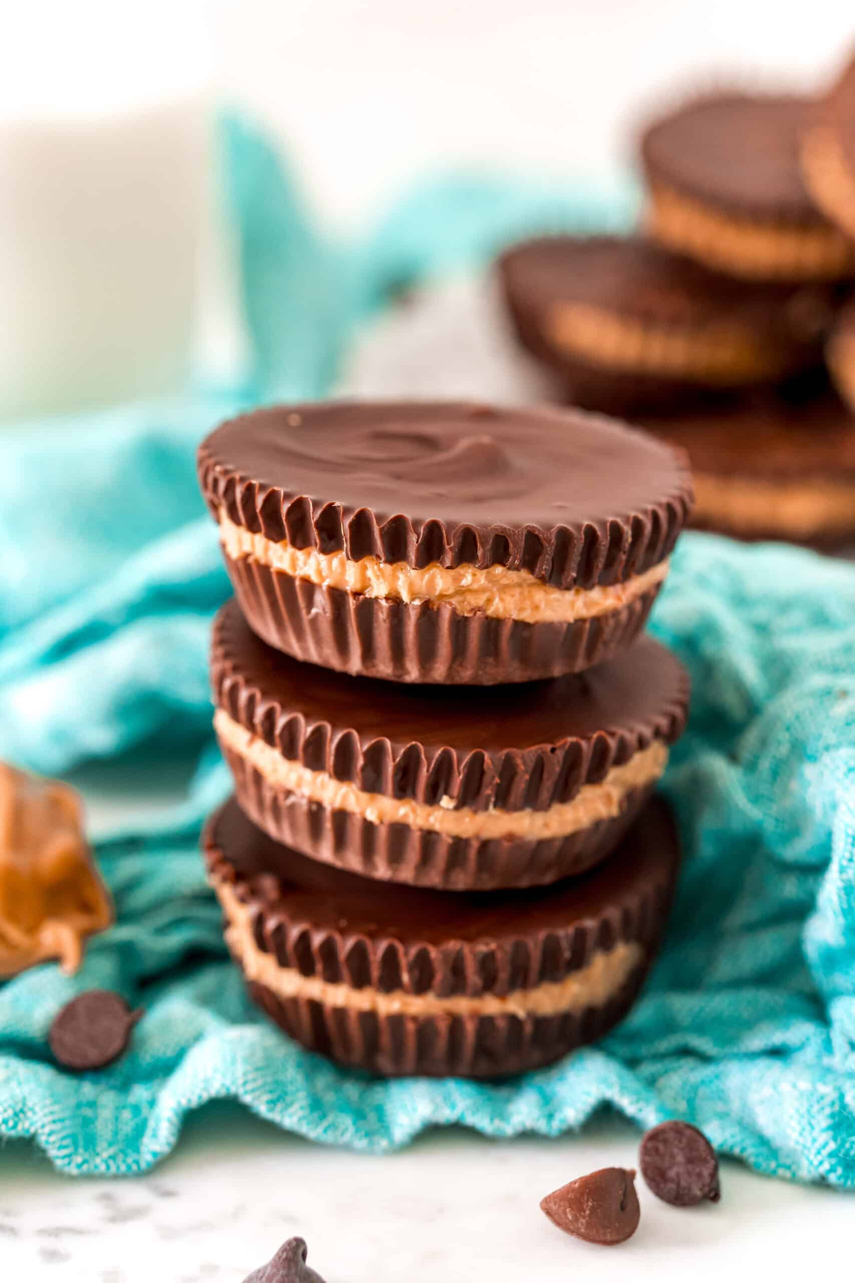 Make Reeses at Home: Simple Peanut Butter Cup Copycat Recipes