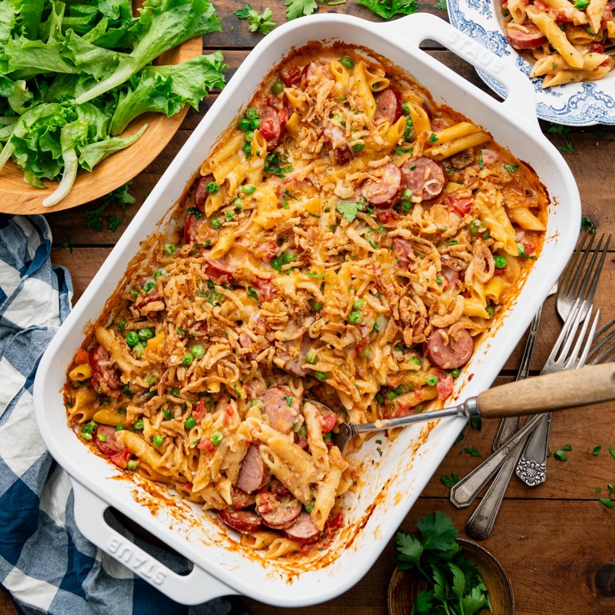 How to Make Sausage and Noodle Casserole? (Simple Ingredients and Step-by-Step Instructions for a Family Favorite)