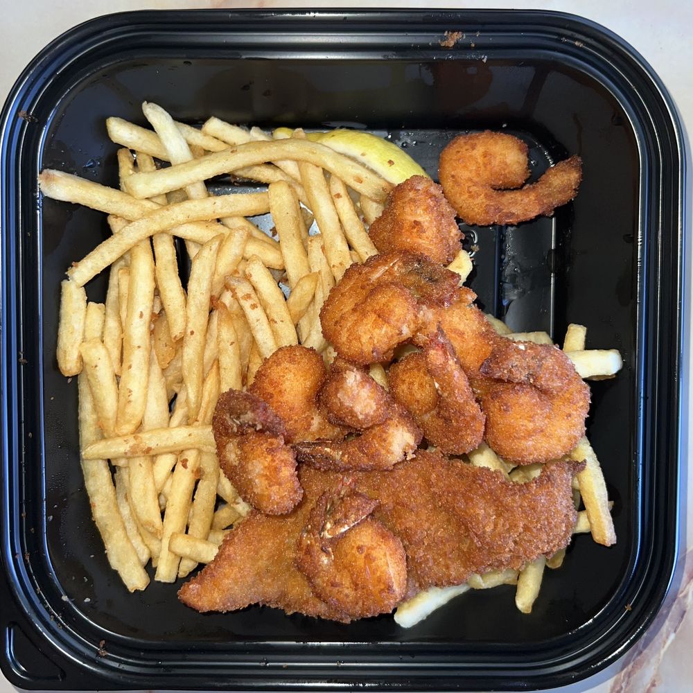 Where to Get Fried Seafood Platter?Options Near Me!